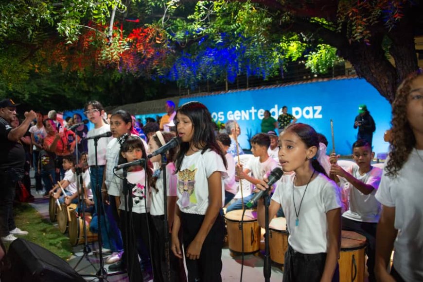 La Plaza de Zapara ahora es pura belleza