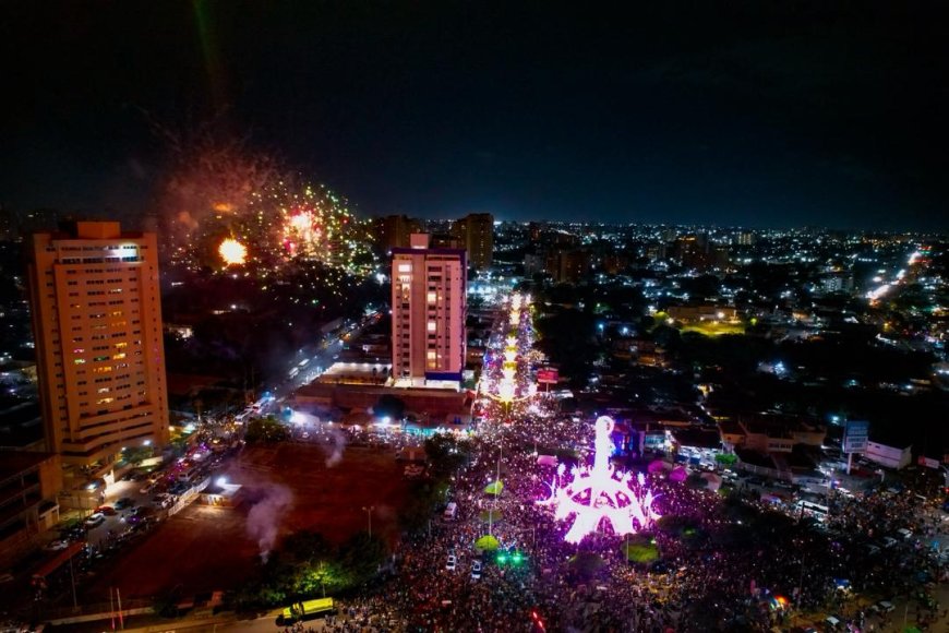 Luis Caldera y Di Martino caminaron junto a un pueblo feliz encendido de Bellavista