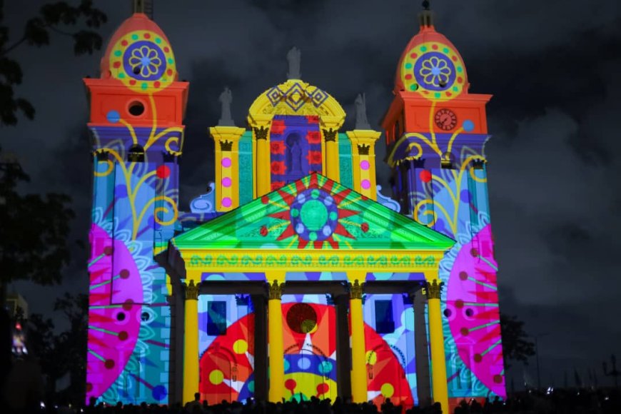 DRONES Y GAITERITOS: En un homnaje lleno de santidad, el pueblo disfrutó el esplendor del cielo marabino