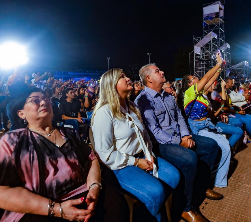 Maracaibo rendida ante “El Parroquiano” con 1.500 gaiteritos y espectáculo de drones