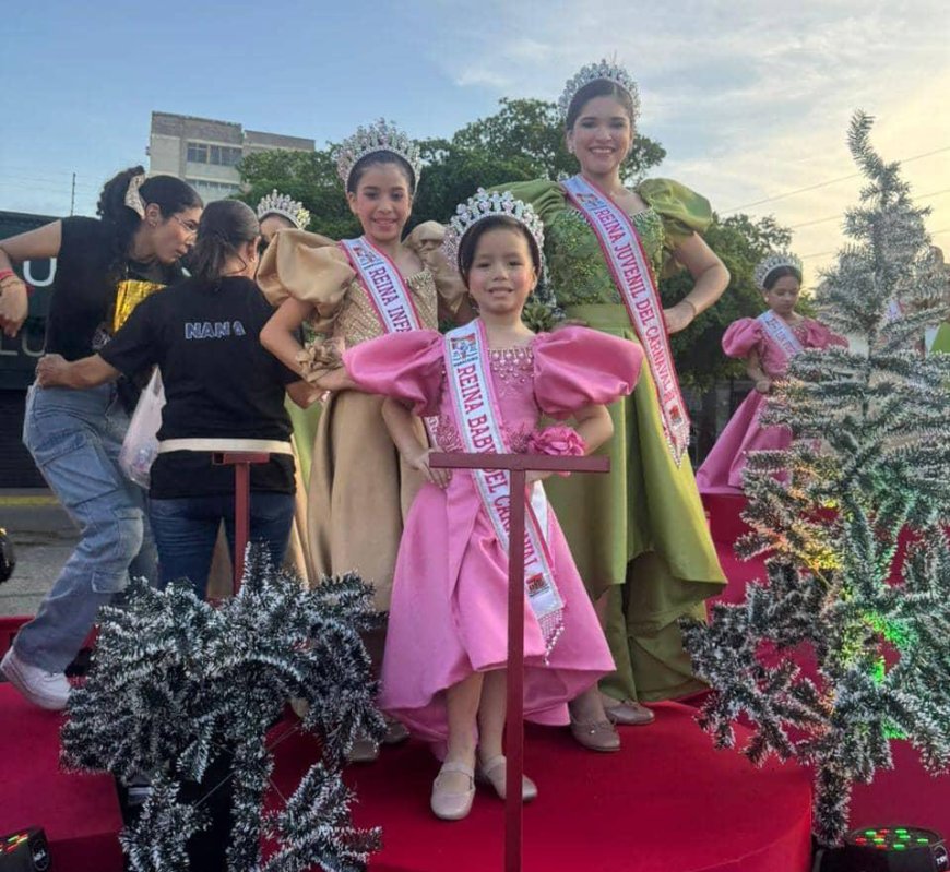 FERIA DE LA CHINITA: Grandioso desfile y explosión musical