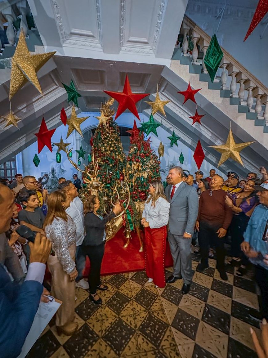 Gaitas, luces y alegría desbordaron la Casa del Pueblo con el Encendido de Navidad