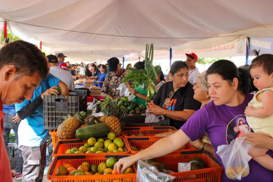 MARACAIBO: En 19 Mercados Populares han atendido a 35 mil familias