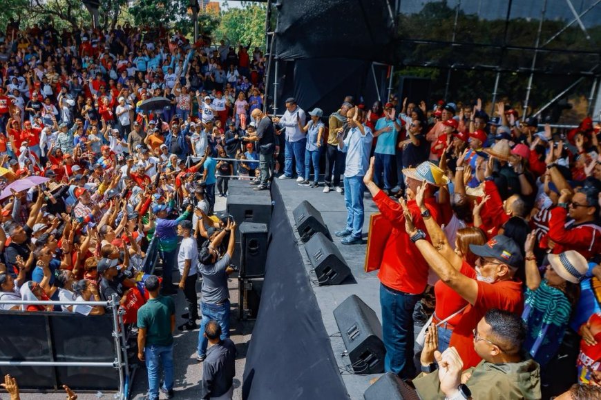 Comandos Bolivarianos de Base Integral del Zulia juran seguir defendiendo la paz