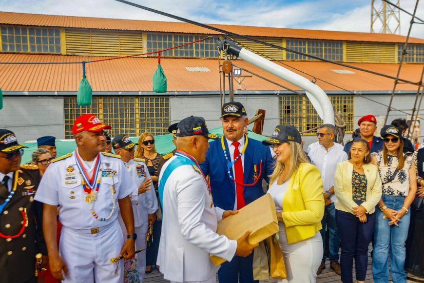 El Embajador que trae amistad, solidaridad, soberanía y paz