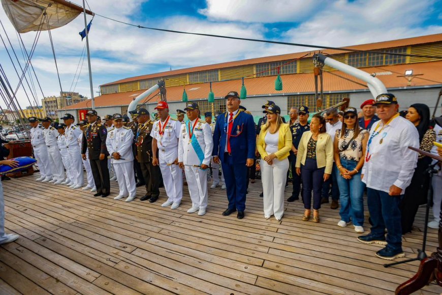 El Embajador que trae amistad, solidaridad, soberanía y paz
