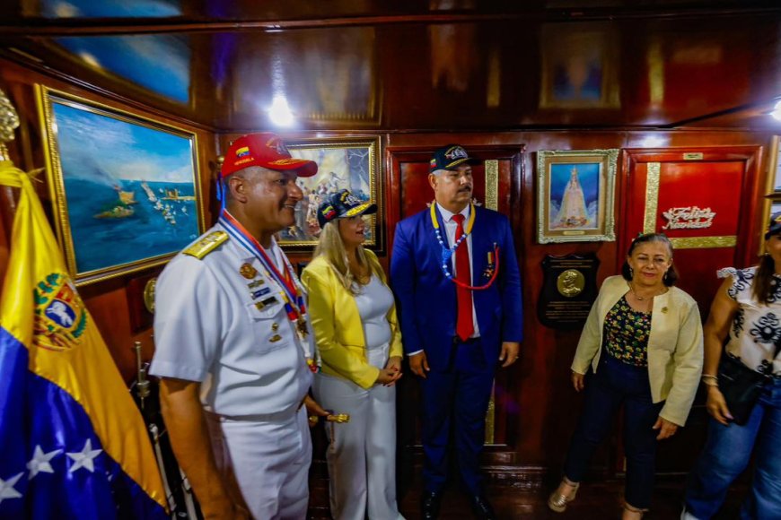 El Embajador que trae amistad, solidaridad, soberanía y paz