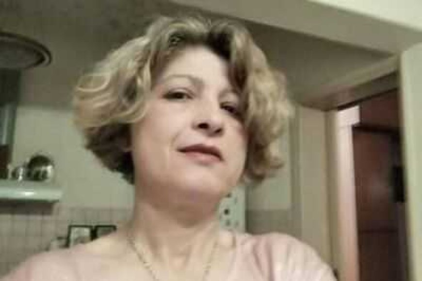 La mató la bufanda que lucía en su panadería