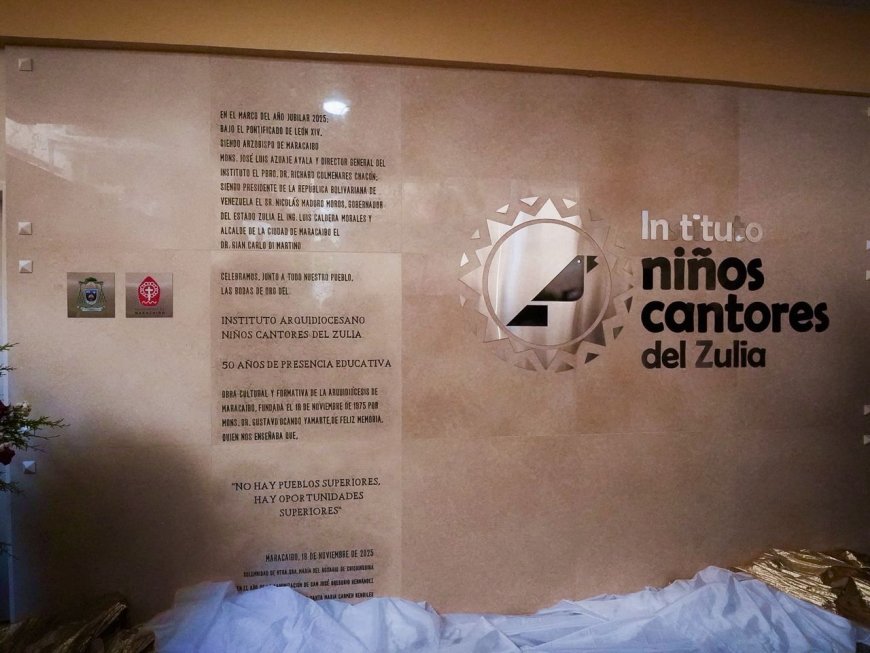 Gobernación Impuso Orden Relámpago del Catatumbo “Gran Collar” al Instituto Niños Cantores del Zulia