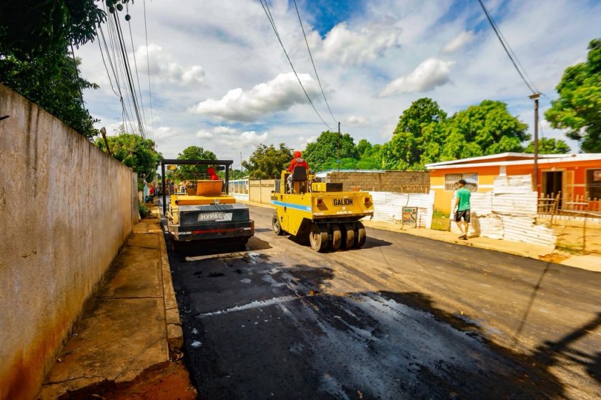¡TOLETAZO!: Caldera ha echado 300 mil toneladas de asfalto en 5 meses en el Zulia
