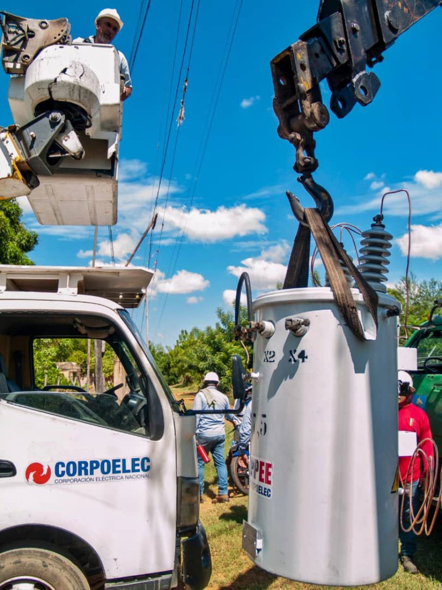 ¡RÉCORD¡: 250 transformadores ha instalado en 15 días Luis Caldera en el Zulia