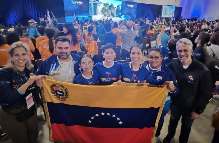 Zulia oro y plata en la Olimpiada Mundial de Robótica en Singapur 2025