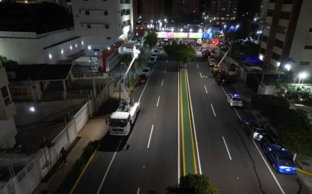 Maracaibo poco a poco sale de la oscuridad