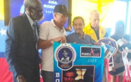 El Tricampeón recibió reconocimiento de Glorias Deportivas de Cabimas