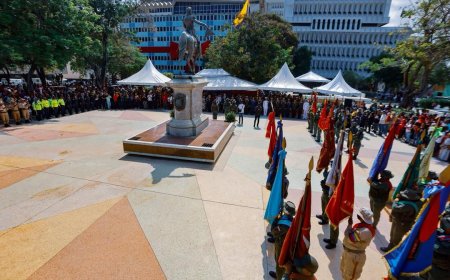 Zulia honró los 195 años del pase a la inmortalidad del Libertador Simón Bolívar