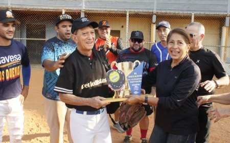 CAIMANAZO NAVIDEÑO: Con remontada, periodistas ganaron la Copa BravoSport y El Pepazo
