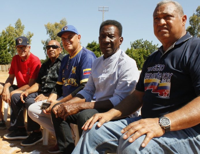Jackson Chourio, Wilyer Abreu, Betulio y leyendes deportivas engalaron el "Chucho Cano"