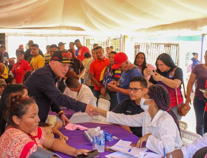 MARACAIBO: Alcaldía fortalece el estado comunal con jornada integral