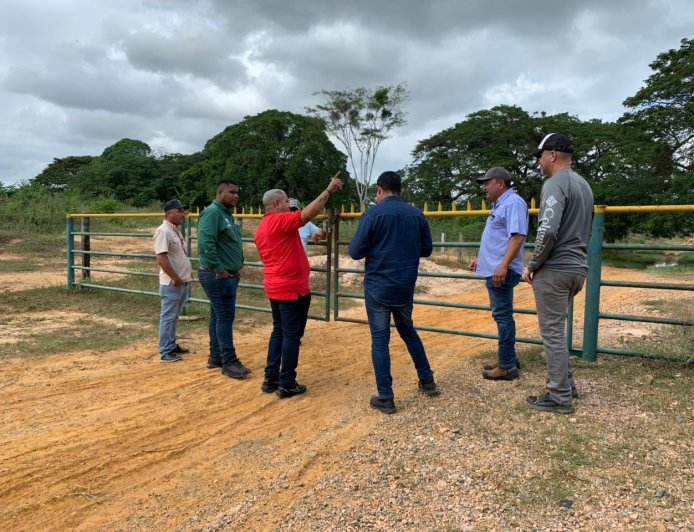 Tres niveles de gobierno impulsan producción en el Complejo "El Diluvio"