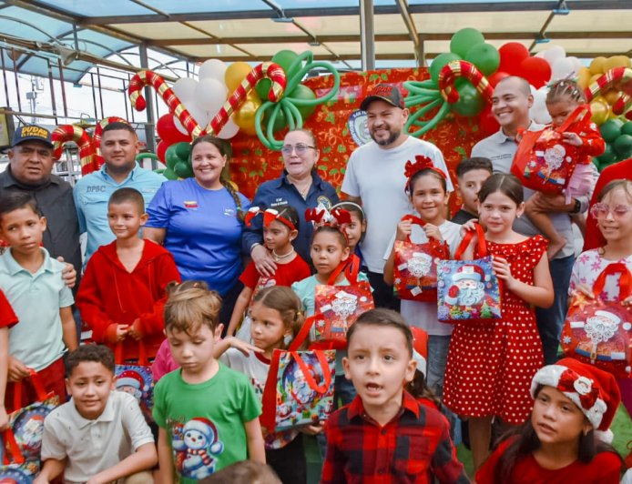 SAN FRANCISCO: Dirección de Prevención y Seguridad Ciudadana en compartir navideño familiar