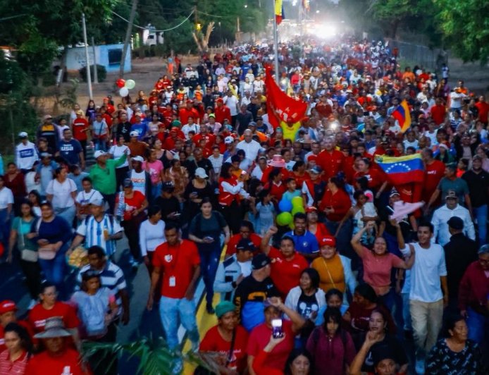 Militancia zuliana celebró 19 años de la creación del PSUV con marcha en Jesús Enrique Lossada