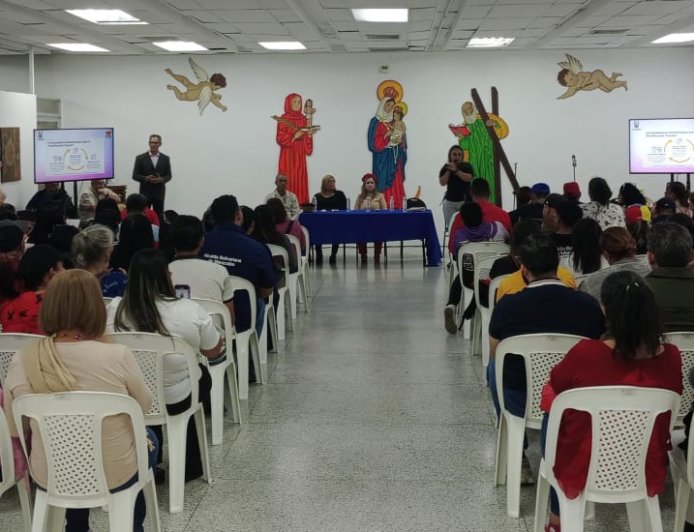 MARACAIBO: Alcaldía impulsa la transformación política con encuentros formativos de las 7T