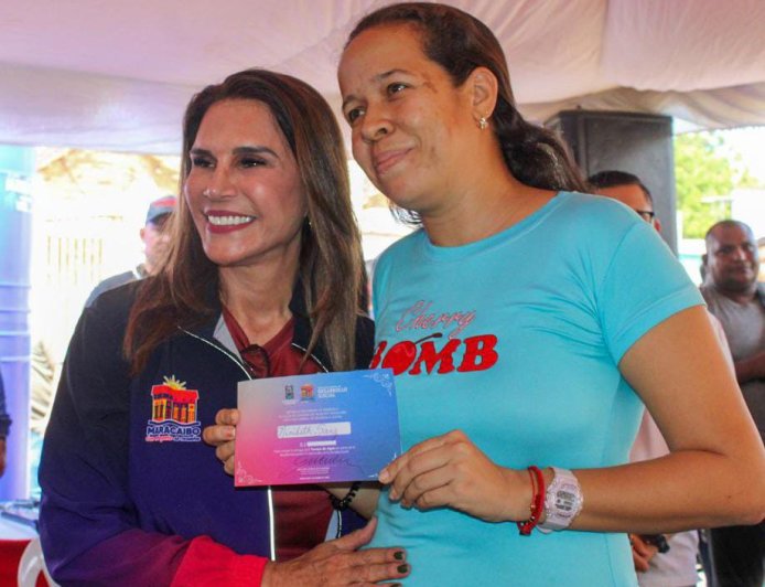 Ana Clara de Di Martino: La VenApp facilita cumplir deuda social con el pueblo