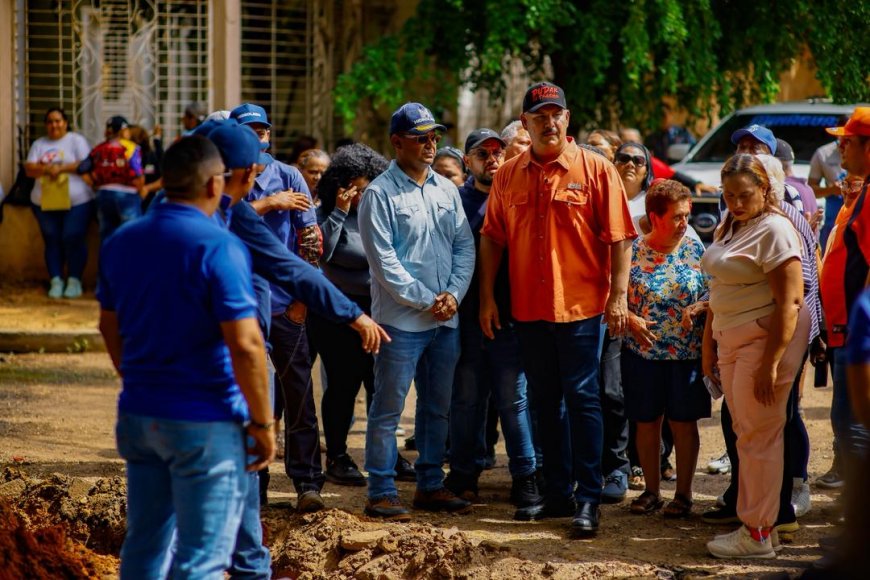 Gobernador Caldera supervisó sustitución de colector en comunidad Club Hípico 1