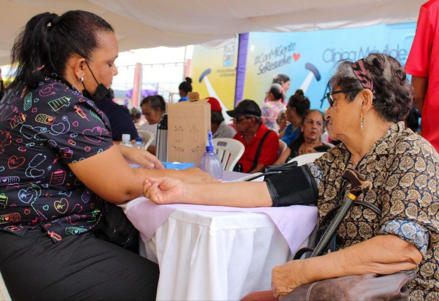 MARACAIBO: A través de la VenApp, Alcaldía resuelve ayudas humanitarias
