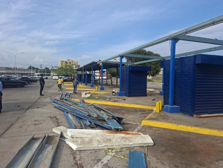 Viento en popa modernización del Terminal de Pasajeros: Remodelan el andén N°8