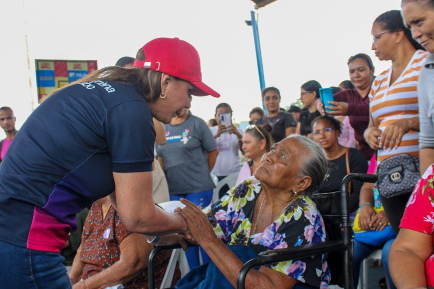 Ana Clara de Di Martino: “Con la VenApp la Alcaldía de Maracaibo da respuesta directa al pueblo”