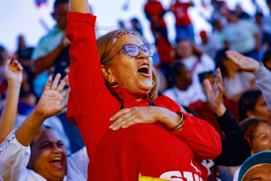 ZULIA: Juramentados 5.879 Comandos de Comunidades Bolivarianos Integrales