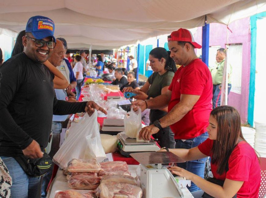 Llegaron los alimentos ahumados a los mercados de Di Martino