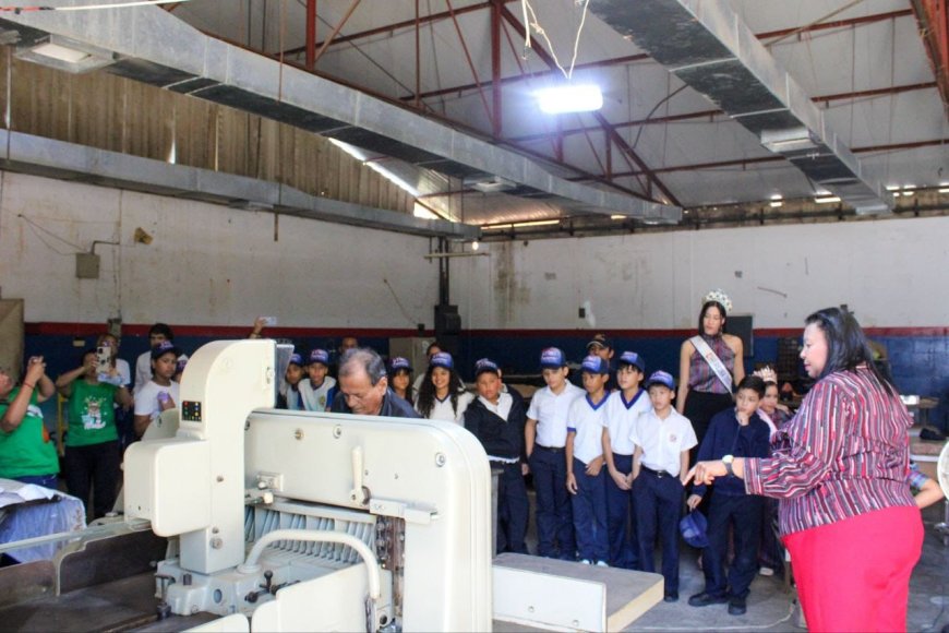 ¡Turismo va a la escuela!: El amor educativo por Maracaibo