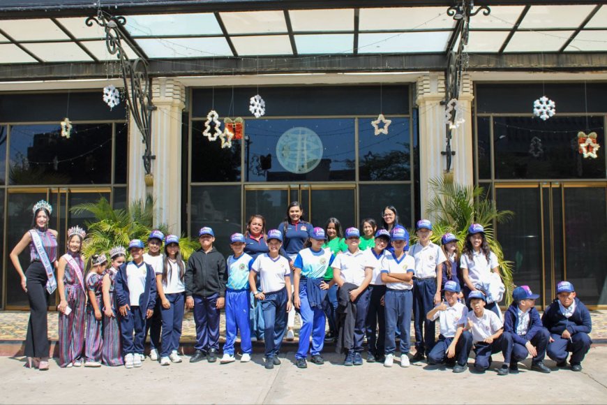 ¡Turismo va a la escuela!: El amor educativo por Maracaibo