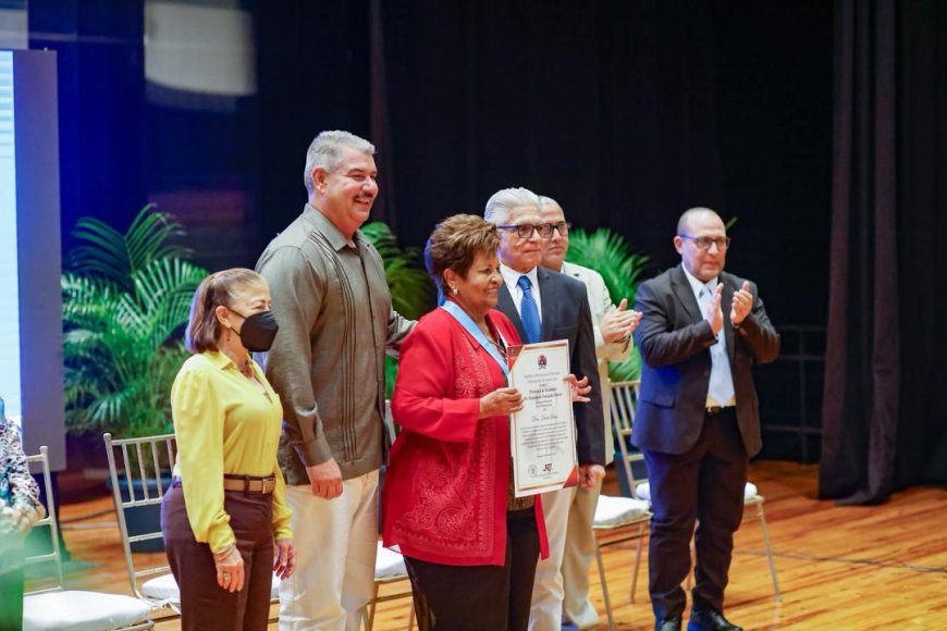 ZULIA: Gobernación celebró III Edición del Premio Regional a la Academia “Dr. Humberto Fernández Morán”