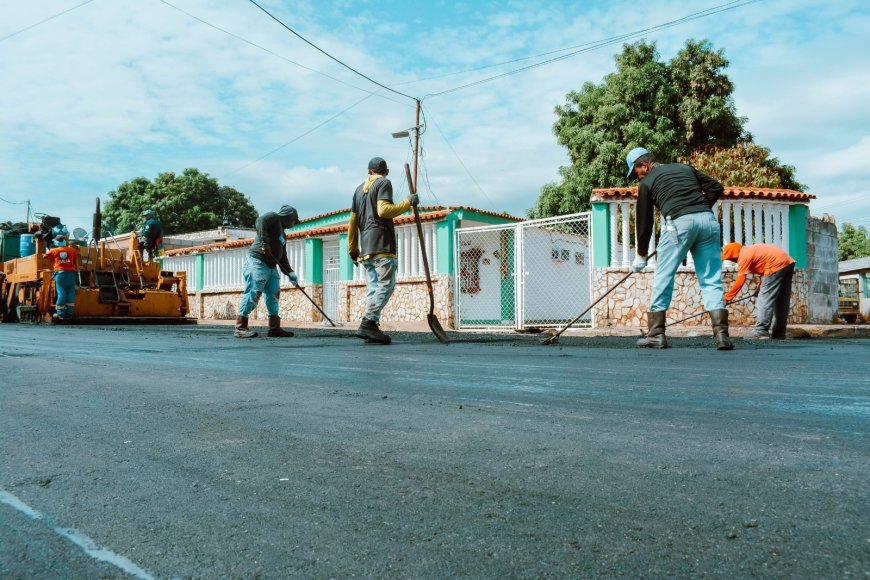 SAN FRANCISCO: Más asfalto y semáforos inteligentes trae Héctor Soto en cierre de 2025