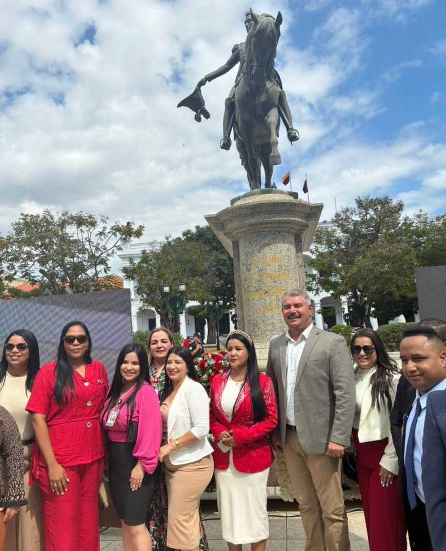 Zulia conmemoró el Día Nacional del Juez y la Jueza en la Plaza Bolívar de Maracaibo
