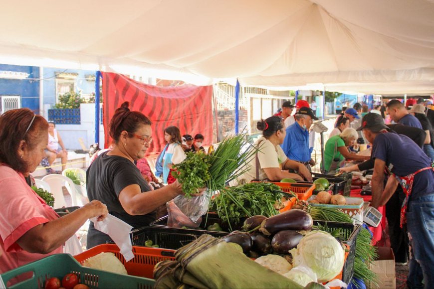 ¡En el día de su patrona!: Santa Lucía recibió una gran jornada integral de la Alcaldía de Maracaibo