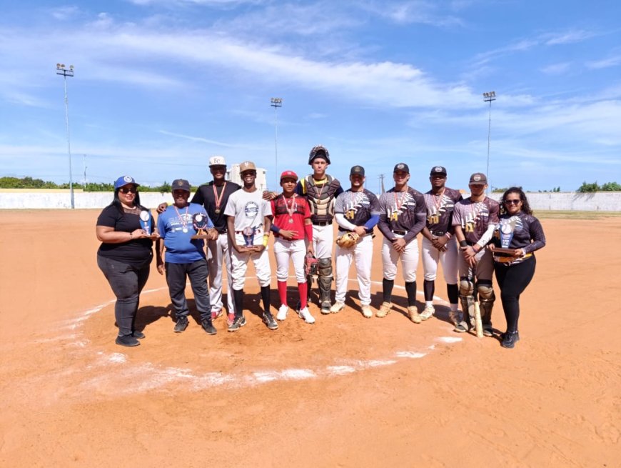 LIGA ADULTOS LIBEMEZ: C.C Academy y Billy Bean cierran el año con empate