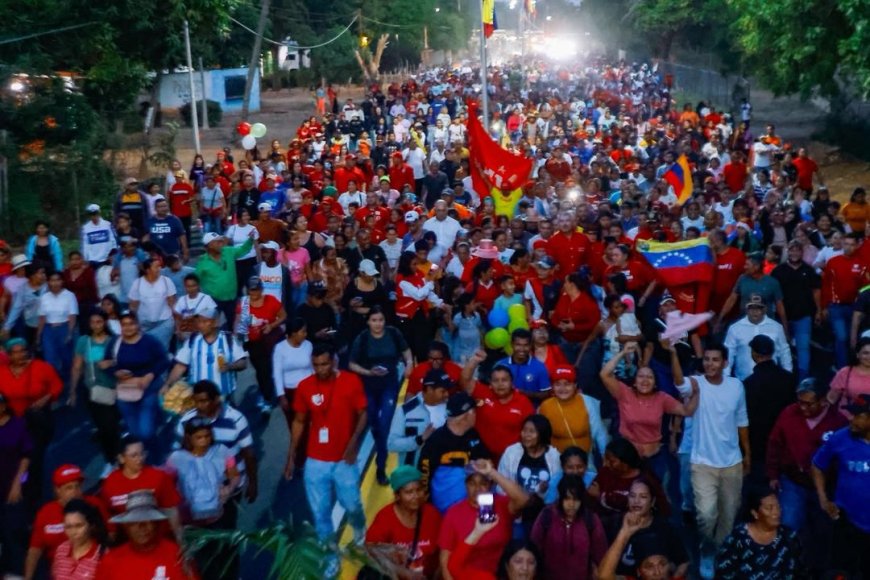 Militancia zuliana celebró 19 años de la creación del PSUV con marcha en Jesús Enrique Lossada