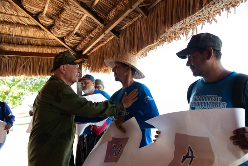 Di Martino sobre ataques de Trump: Es un desquiciado; el mismo Congreso norteamericano lo va a inhabilitar