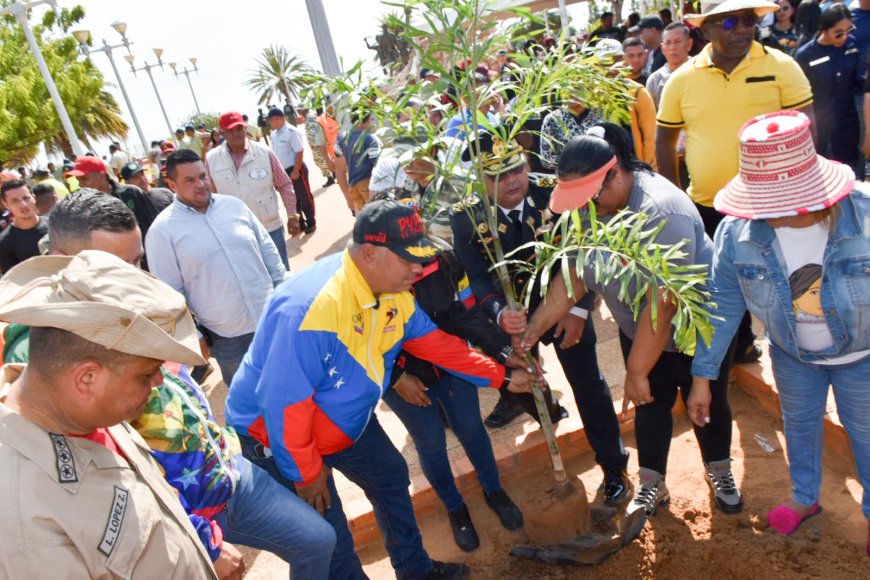 SAN FRANCISCO: Autoridades rindieron homenaje al Libertador Simón Bolívar a 195 años de su siembra