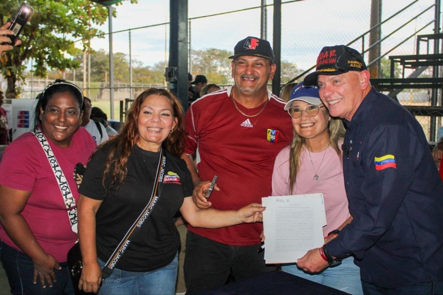 La Botica Comunal, programa pionero en el país que sí apoya al pueblo 
