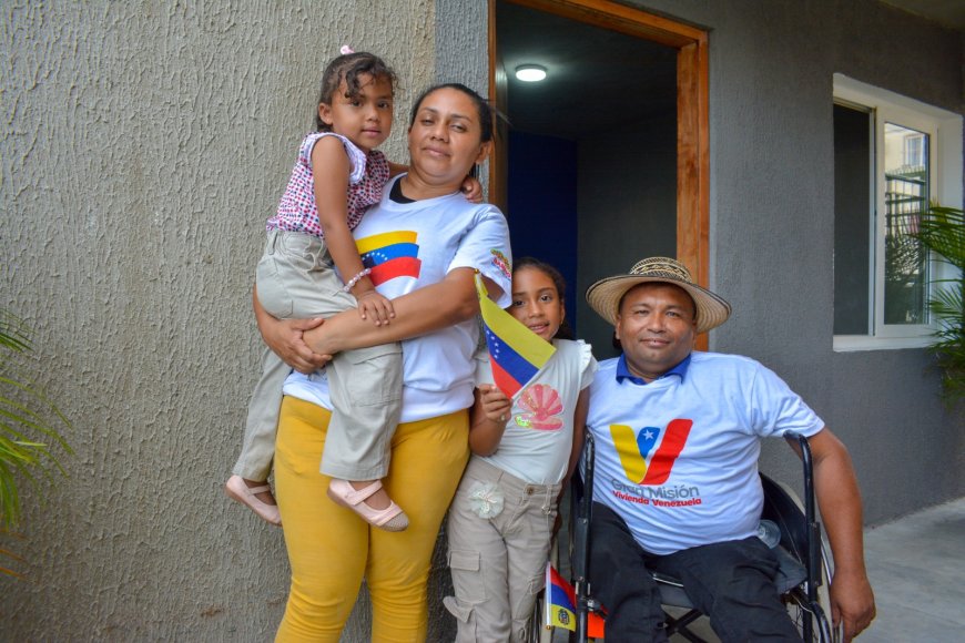 SAN FRANCISCO: Gobierno Bolivariano brinda soluciones habitacionales y recupera infraestructura