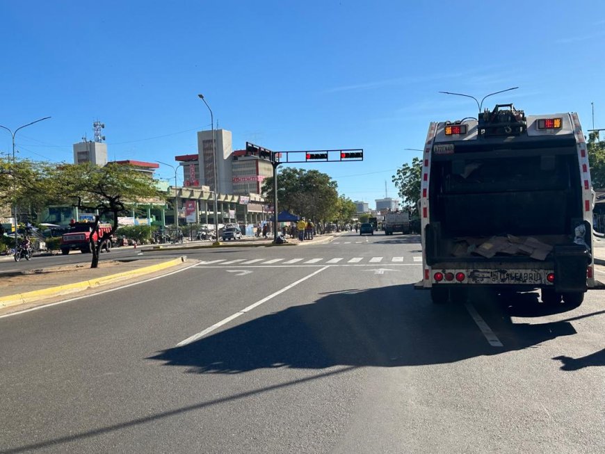 MARACAIBO: El Casco Central limpio en Navidad por primera vez en casi 20 años