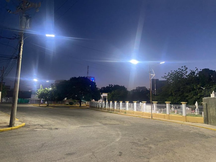 MARACAIBO: La Alcaldía iluminó el Cementerio San José