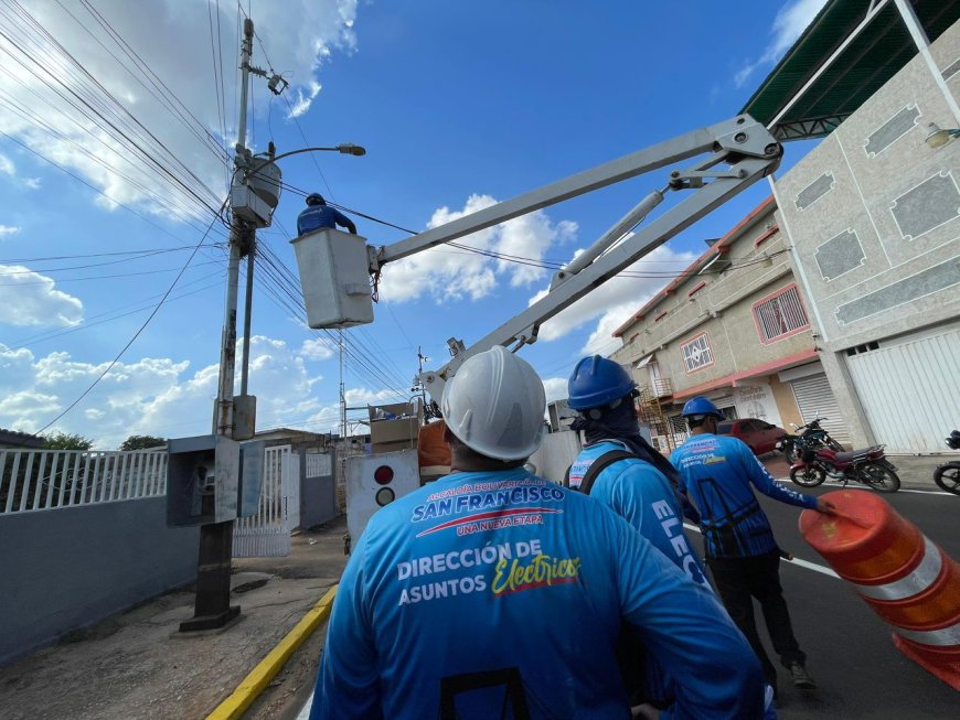 San Francisco fortalece el alumbrado público con la instalación de más de 2.000 luminarias LED