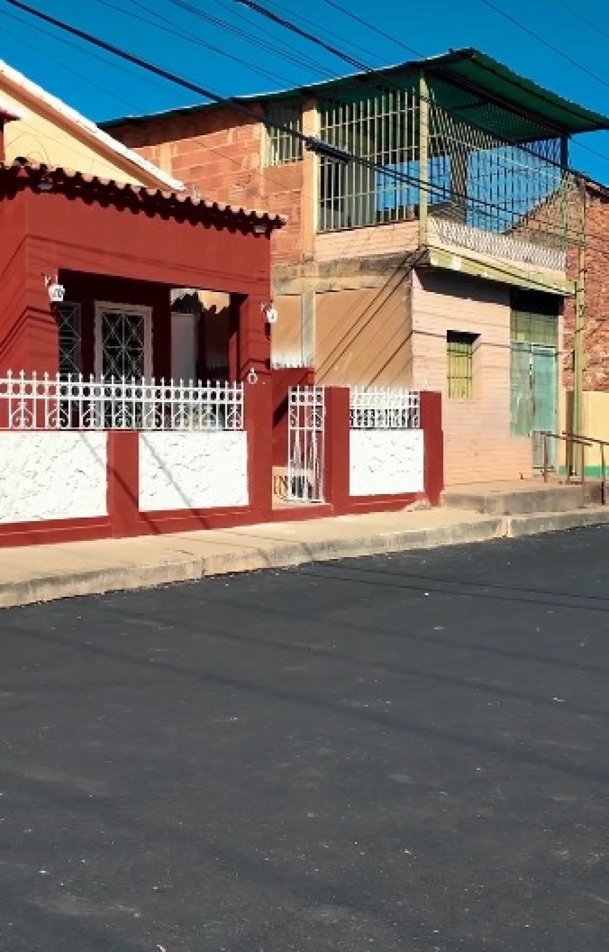 ¡En Veritas sacaron los patines! Asfalto del bueno colocó la Alcaldía de Maracaibo en el sector.