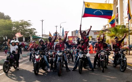 Pueblo zuliano marchó y ofrendó a la Chinita por la liberación del presidente Maduro y Cilia Flores